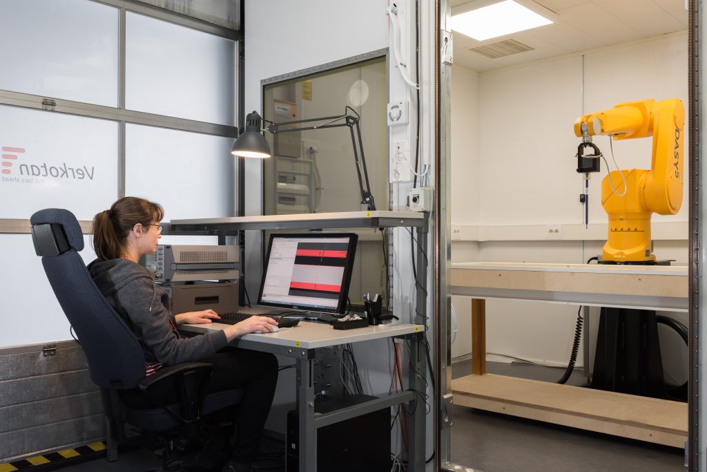 All WLAN Routers Must Demonstrate Compliance to Human RF Exposure